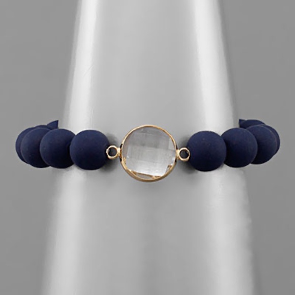 Clear Stone Clay Ball Bracelet - Picture 2 of 2